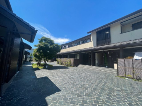 ����s�x�Ē�3679 [76,000�~]